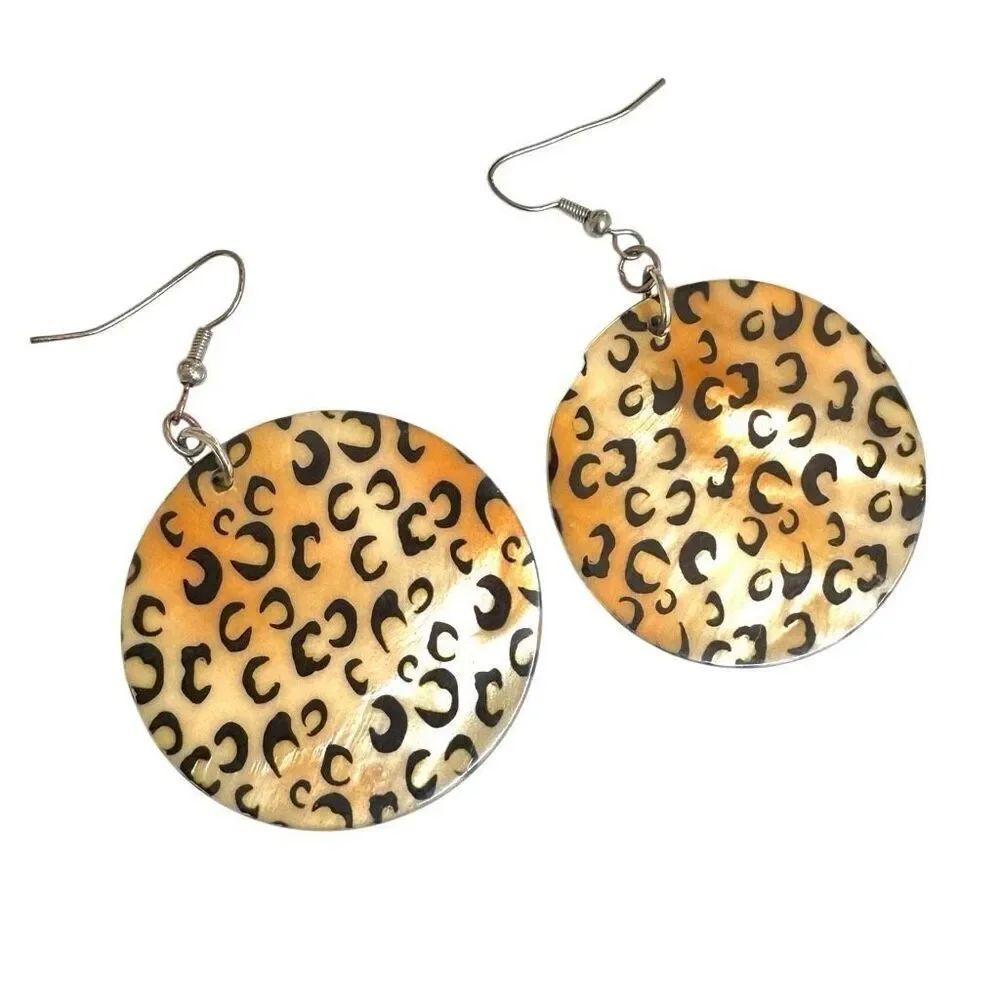 Leopard abalone circle earrings
